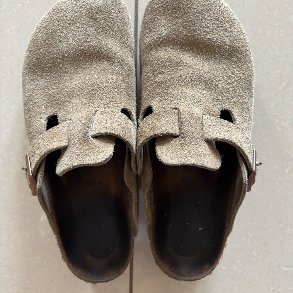 Birkenstock Suede Bostons